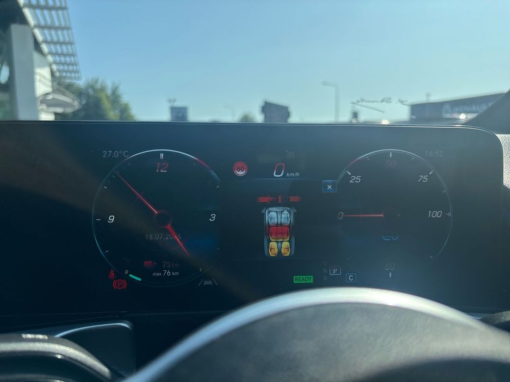 2023 Mercedes-Benz EQB