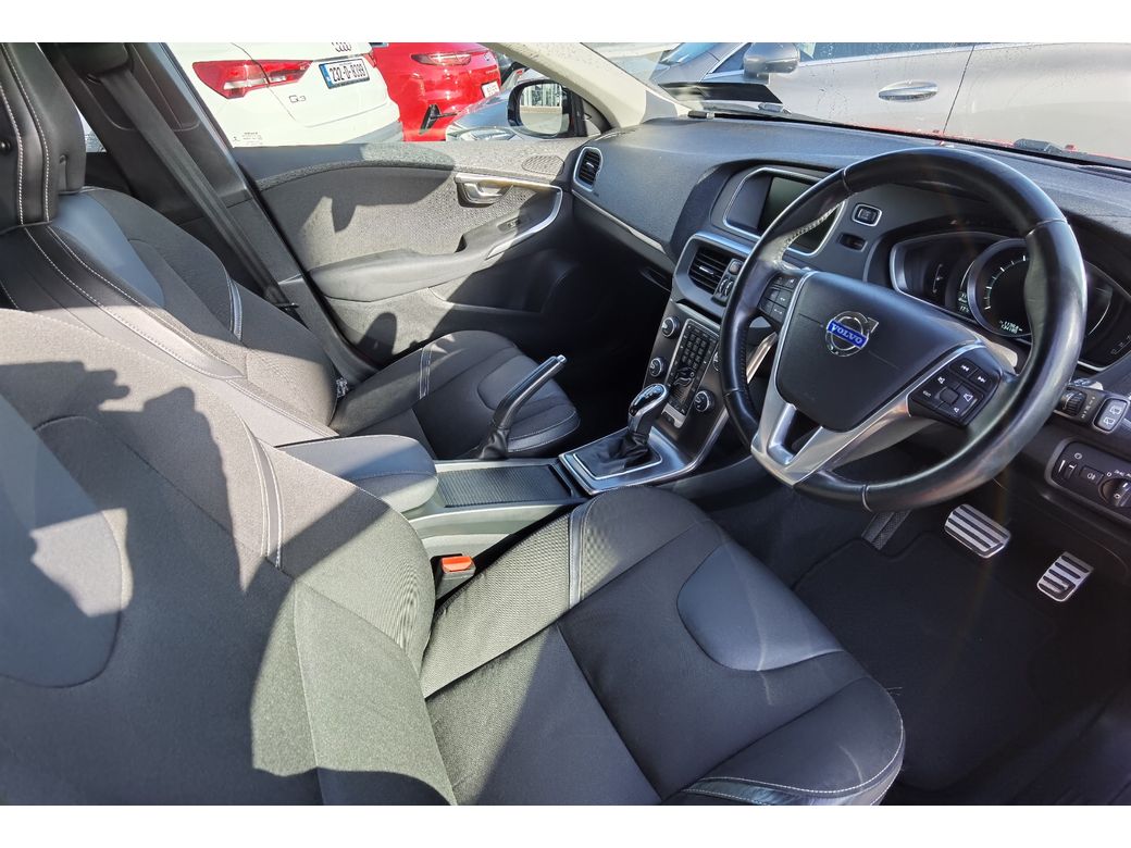 2014 Volvo V40