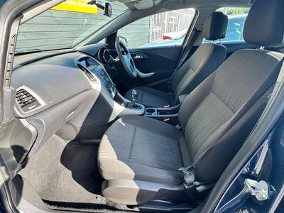 2011 Opel Astra