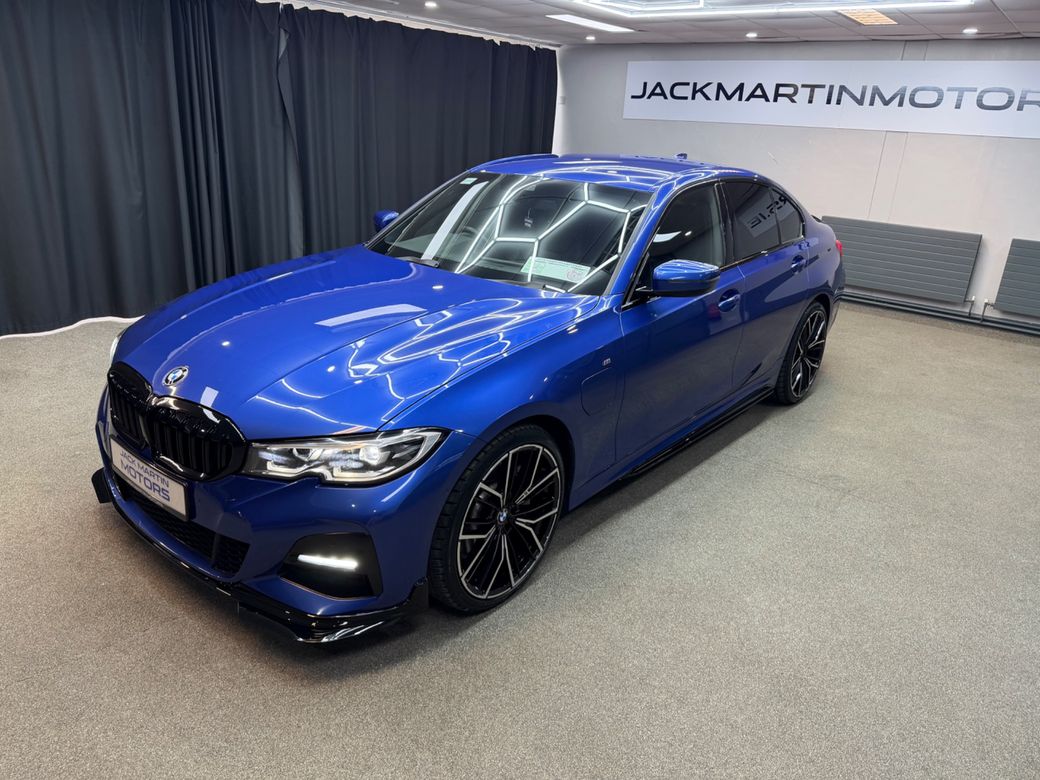 2020 BMW 330
