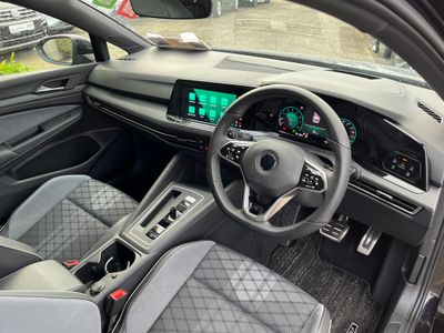 2021 Volkswagen Golf