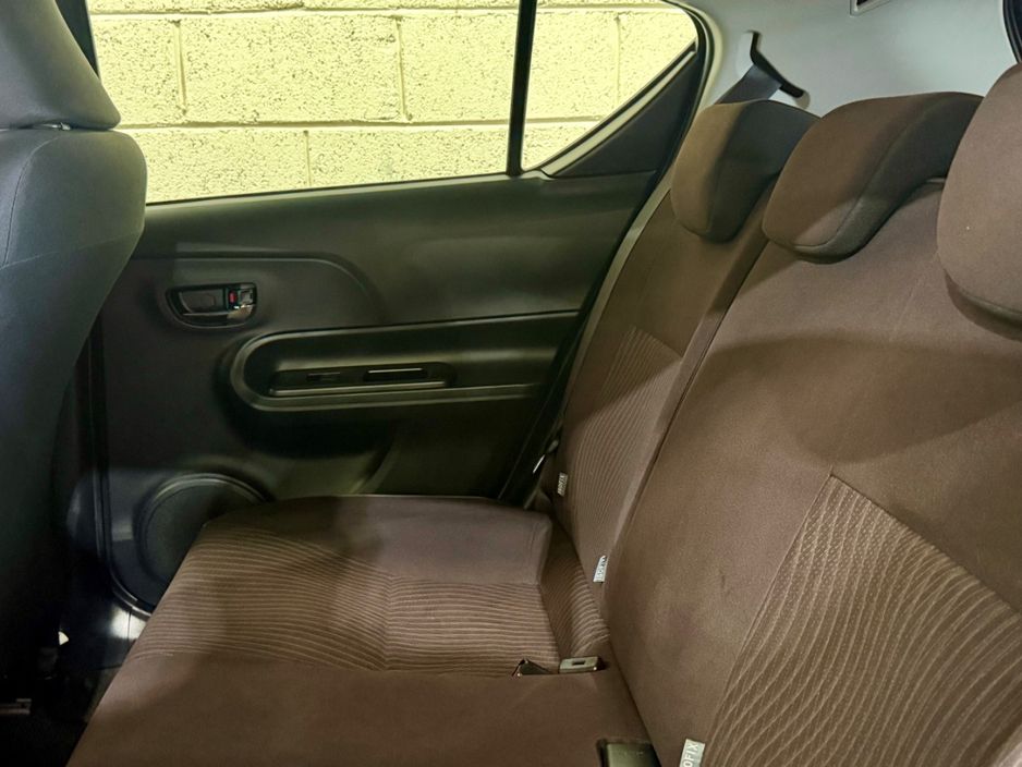 2015 Toyota Aqua