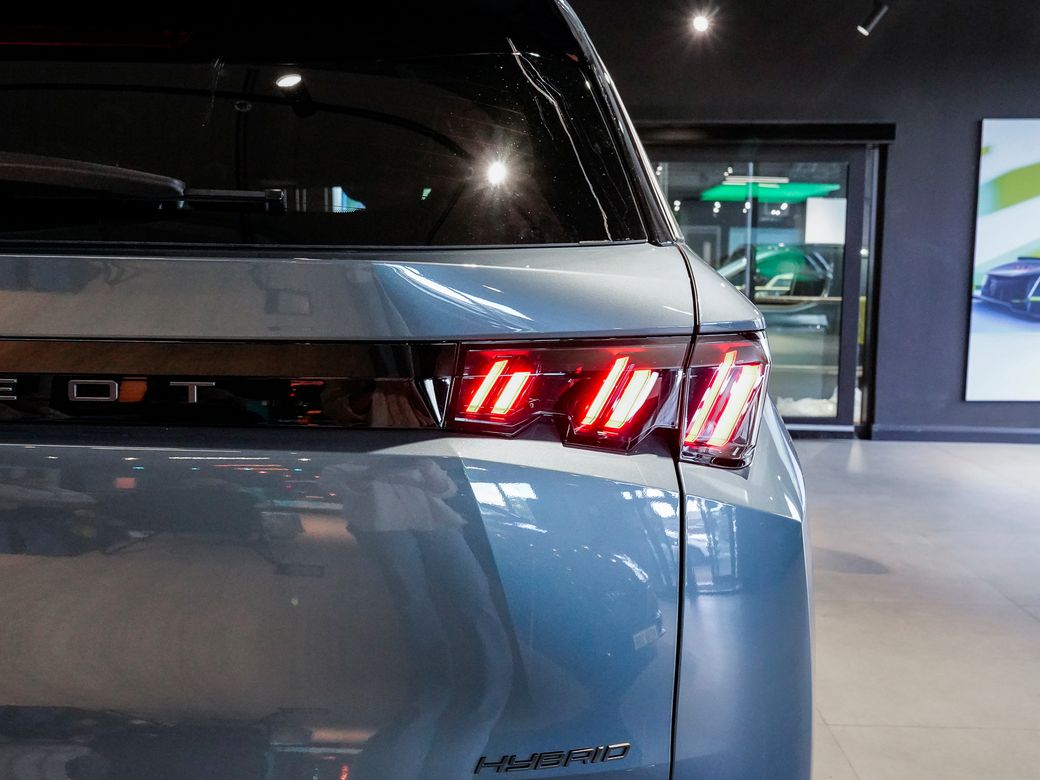 2026 Peugeot 5008
