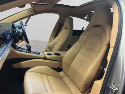 2018 Porsche Panamera