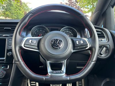 2017 Volkswagen Golf