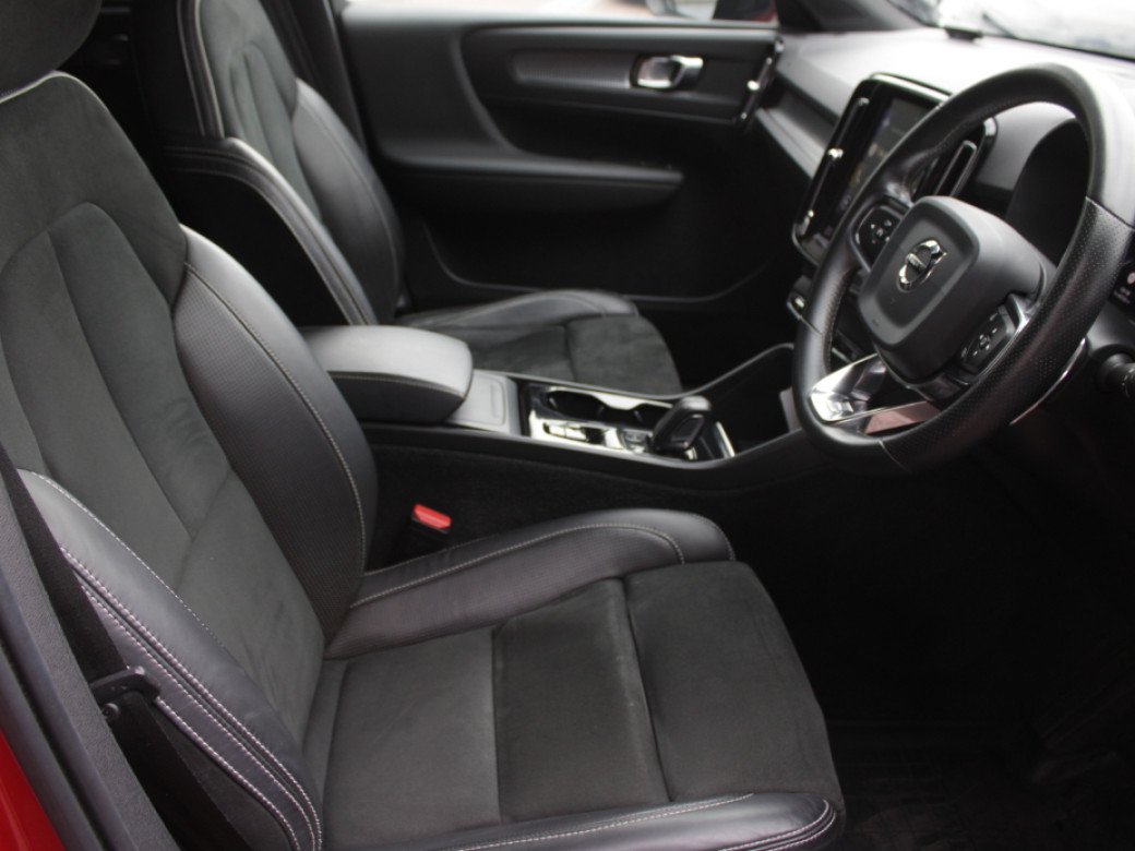 2019 Volvo XC40