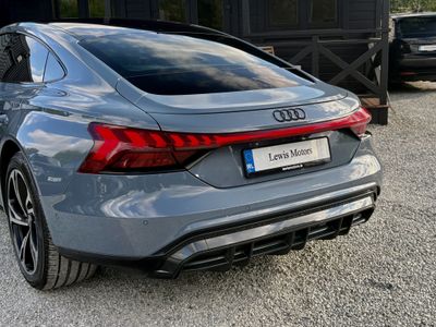 2024 Audi e-tron GT
