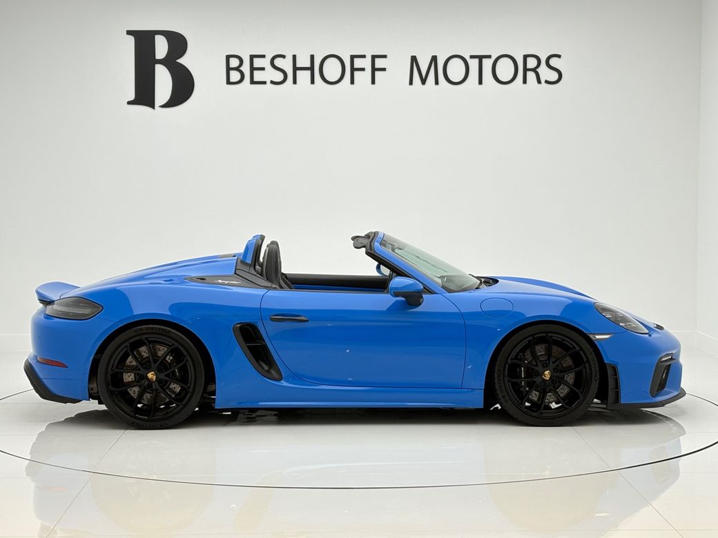 2023 Porsche 718 Spyder