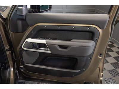 2023 Land Rover Defender 110