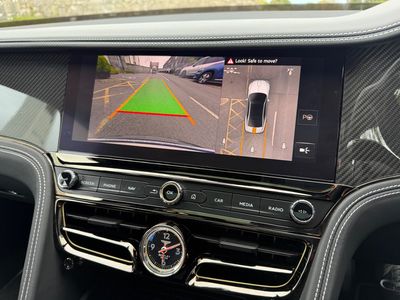 2025 Bentley Flying Spur