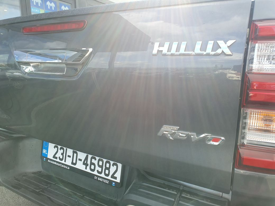 2023 Toyota Hilux