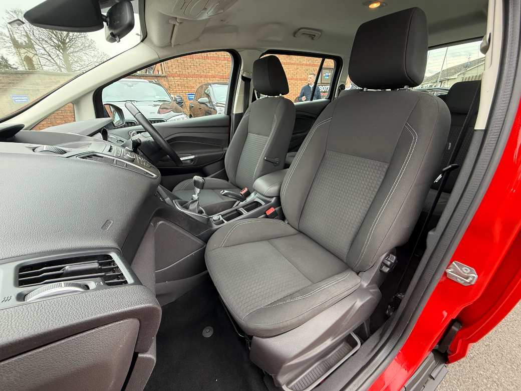 2018 Ford Grand C-Max