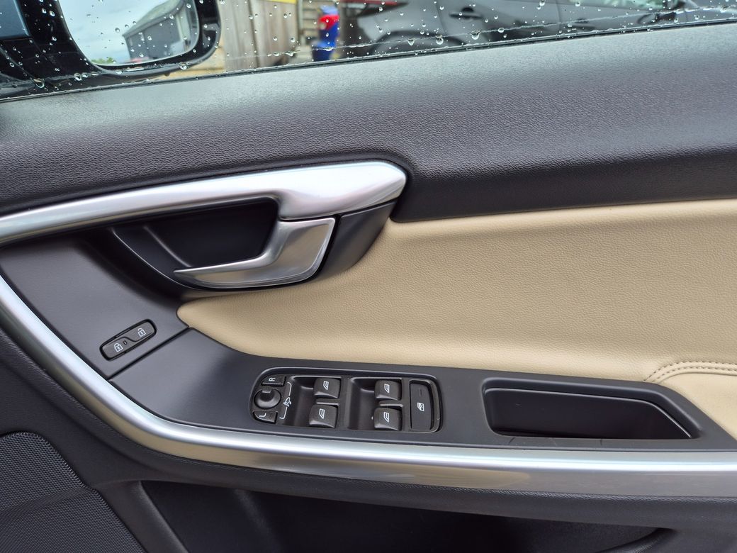 2017 Volvo S60
