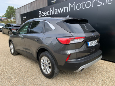 2022 Ford Kuga