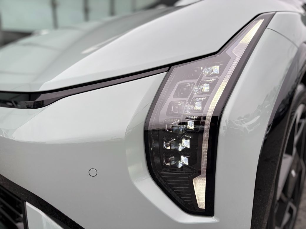 2026 Kia EV4