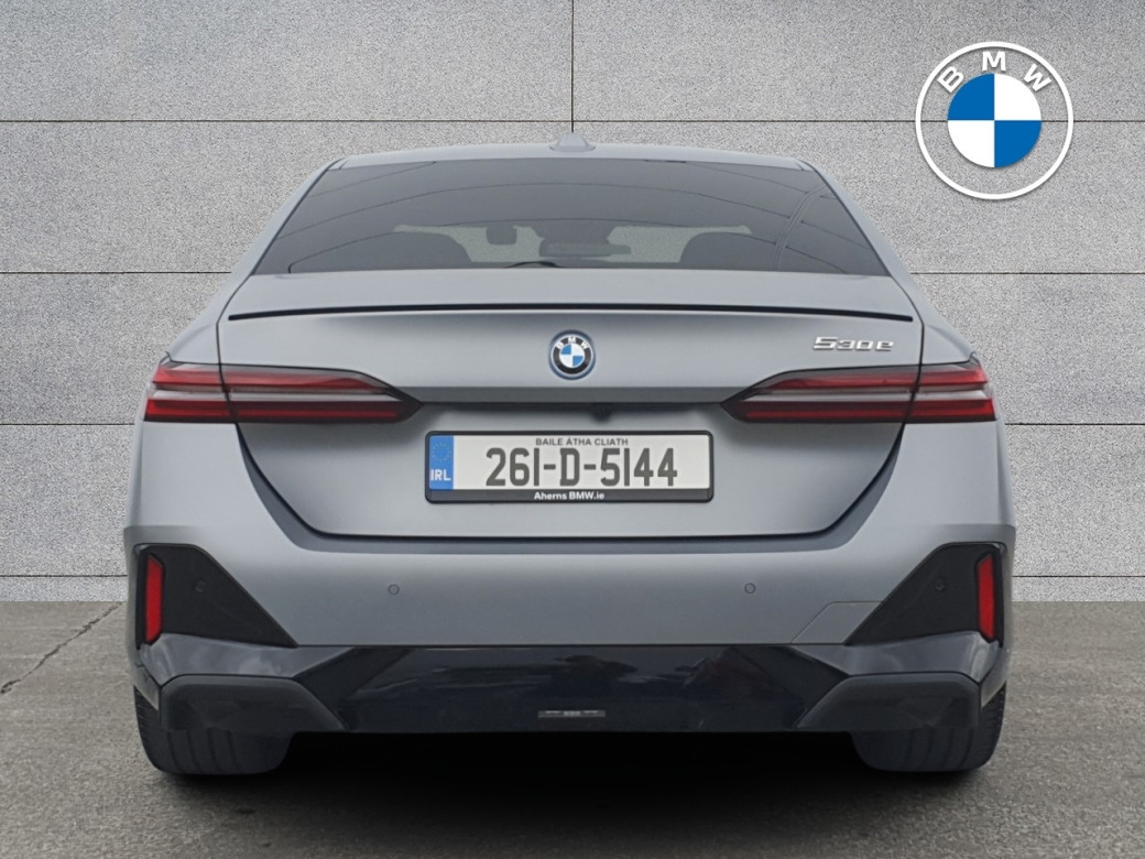 2026 BMW 530