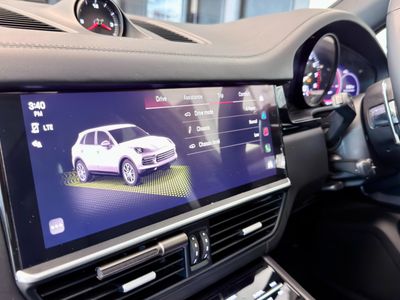 2023 Porsche Cayenne
