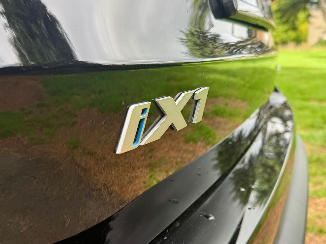 2025 BMW iX1