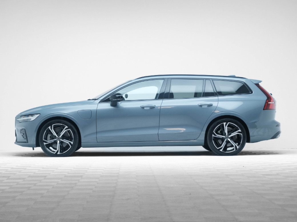 2023 Volvo V60