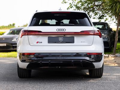 2023 Audi Q8 e-tron