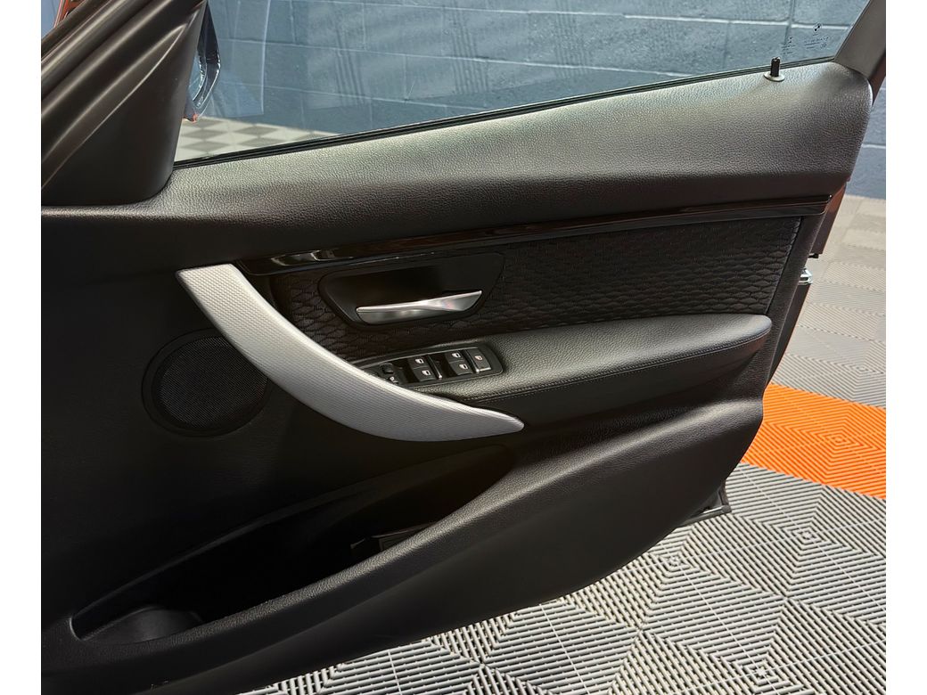 2016 BMW 3 Series