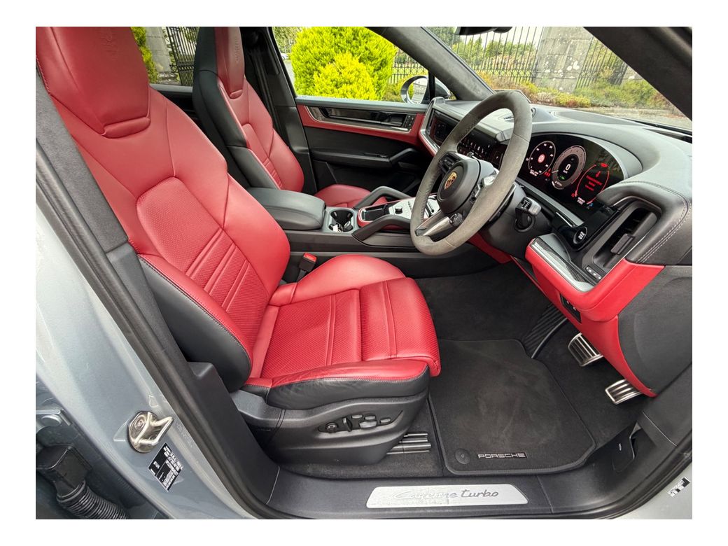 2024 Porsche Cayenne
