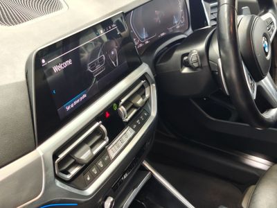 2021 BMW 330