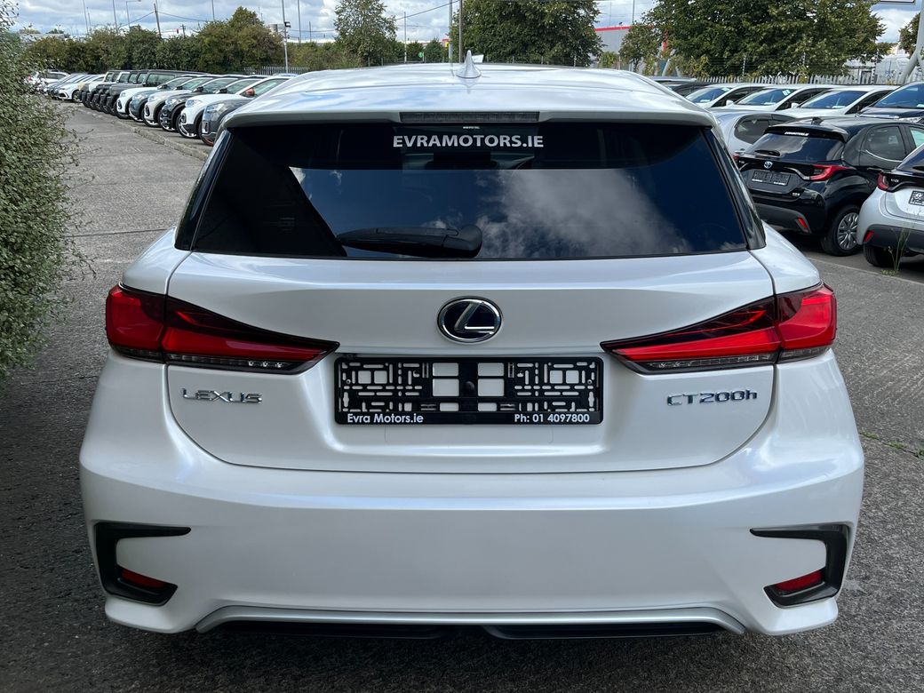 2017 Lexus CT 200h
