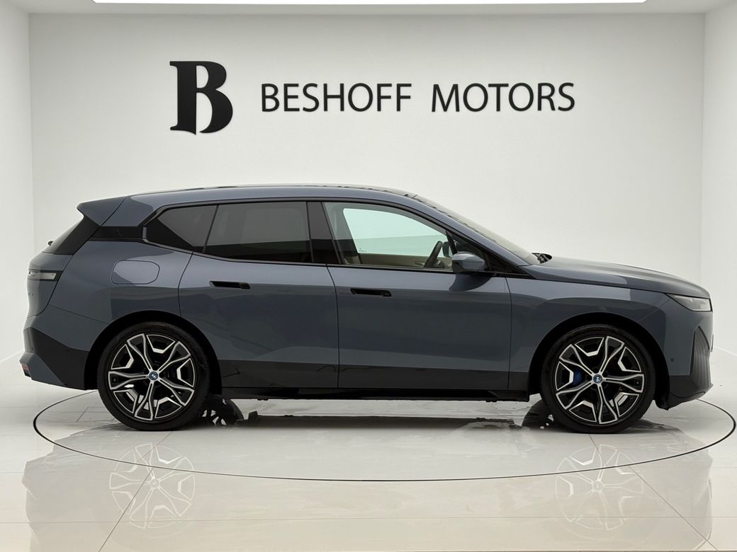 2024 BMW iX