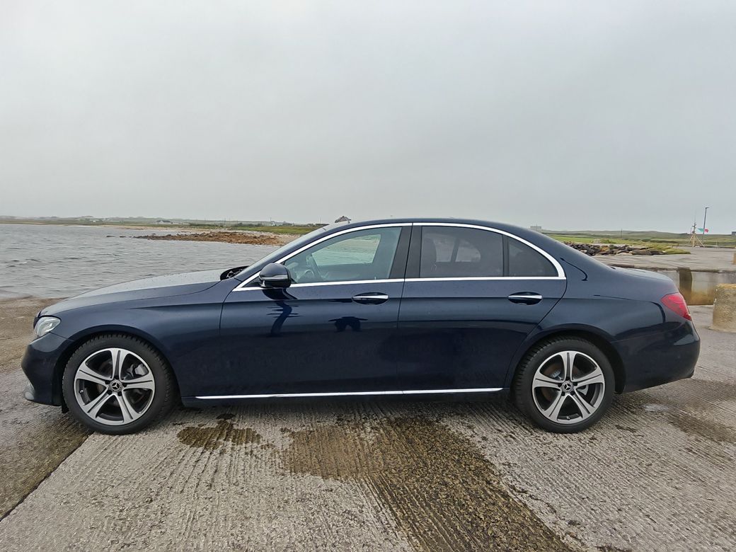 2019 Mercedes-Benz E 220