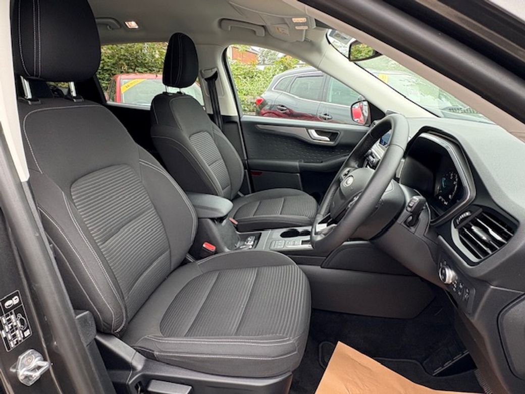 2021 Ford Kuga