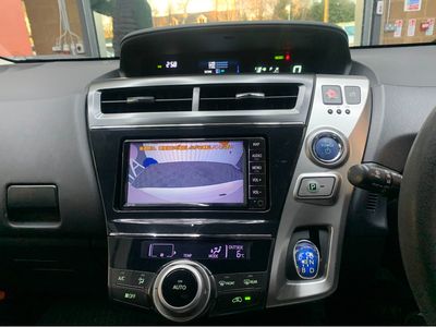 2018 Toyota Prius Alpha