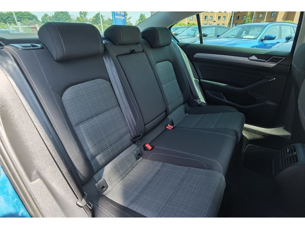 2022 Volkswagen Passat
