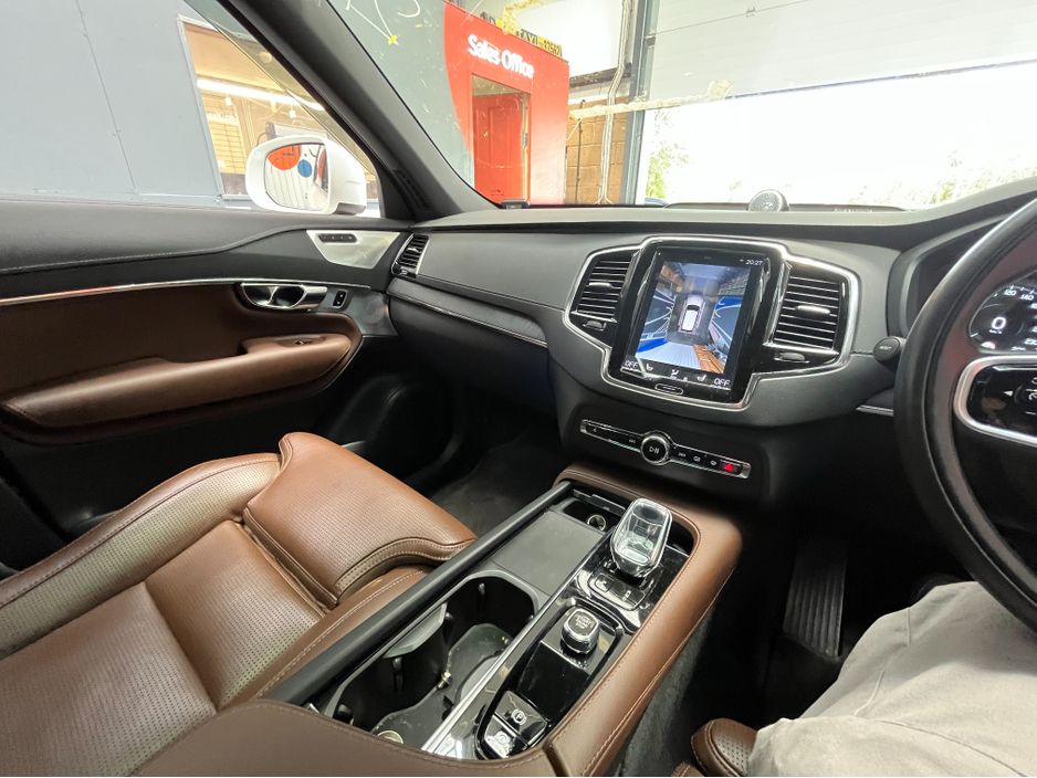 2021 Volvo XC90
