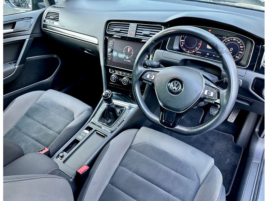 2019 Volkswagen Golf