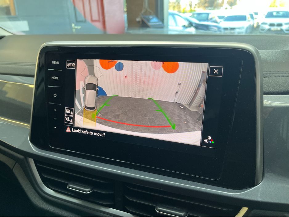 2023 Volkswagen T-Roc