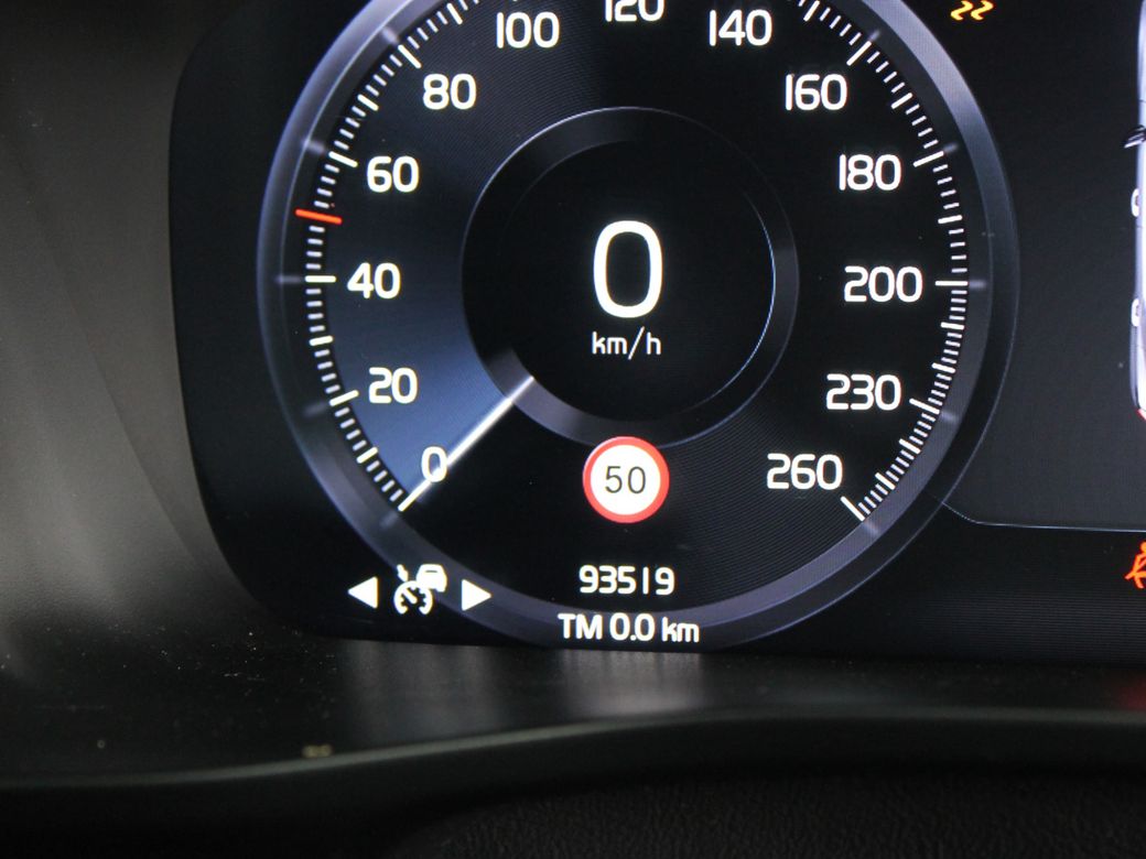 2020 Volvo XC40
