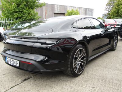 2022 Porsche Taycan