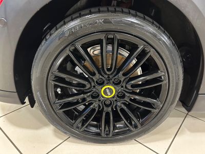 2022 Mini Hatch