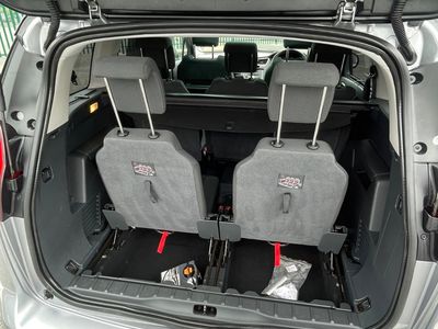 2017 Peugeot 5008