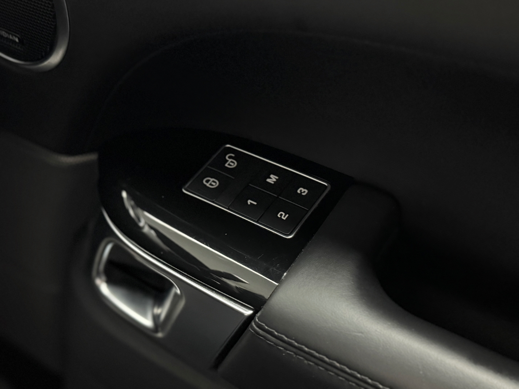 2020 Land Rover Range Rover Sport