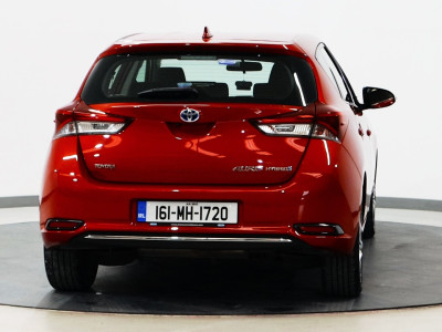 2016 Toyota Auris