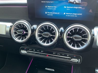 2023 Mercedes-Benz EQB