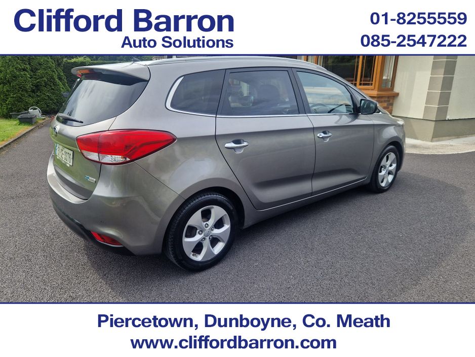 2015 Kia Carens