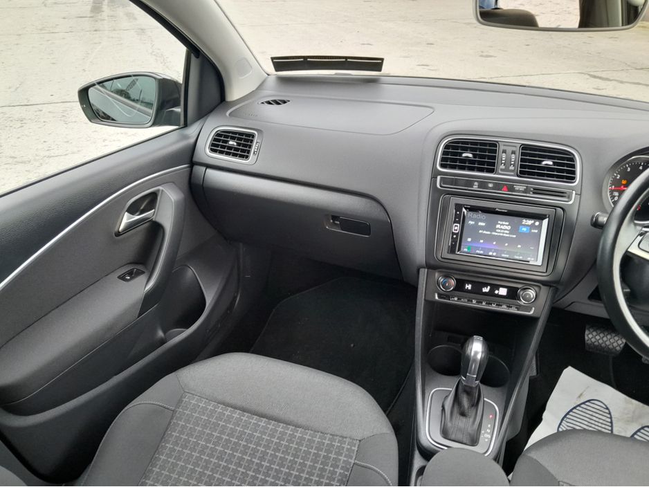 2016 Volkswagen Polo