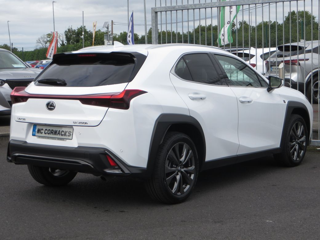 2023 Lexus UX 250H