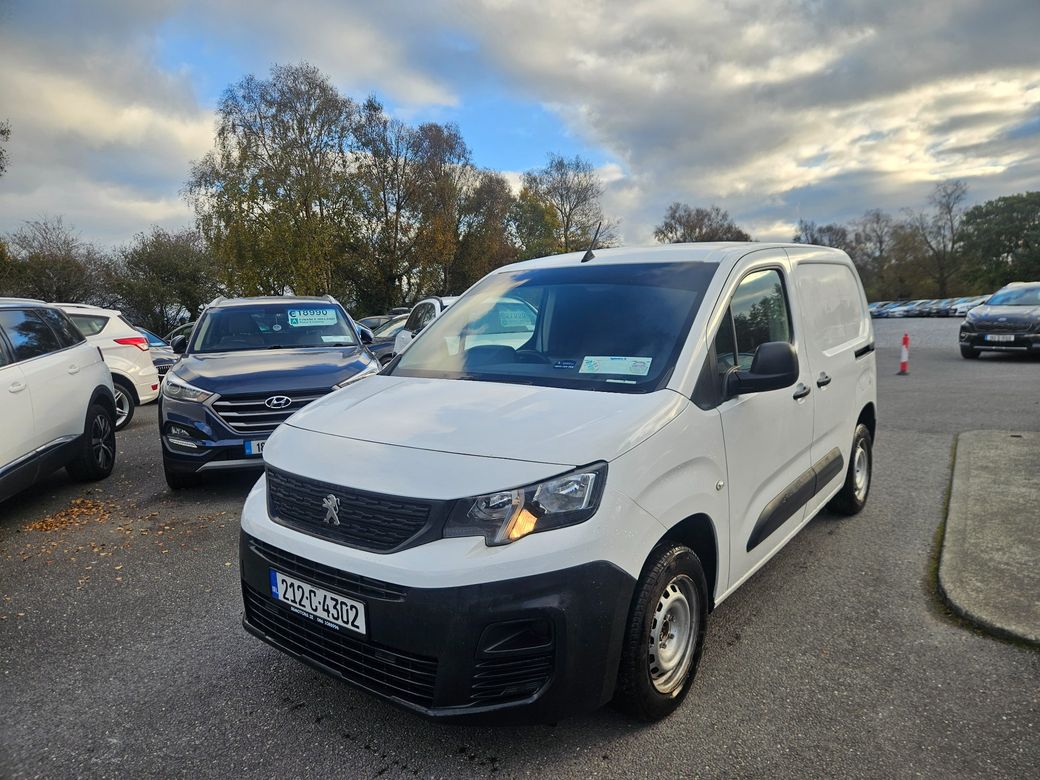 2021 Peugeot Partner