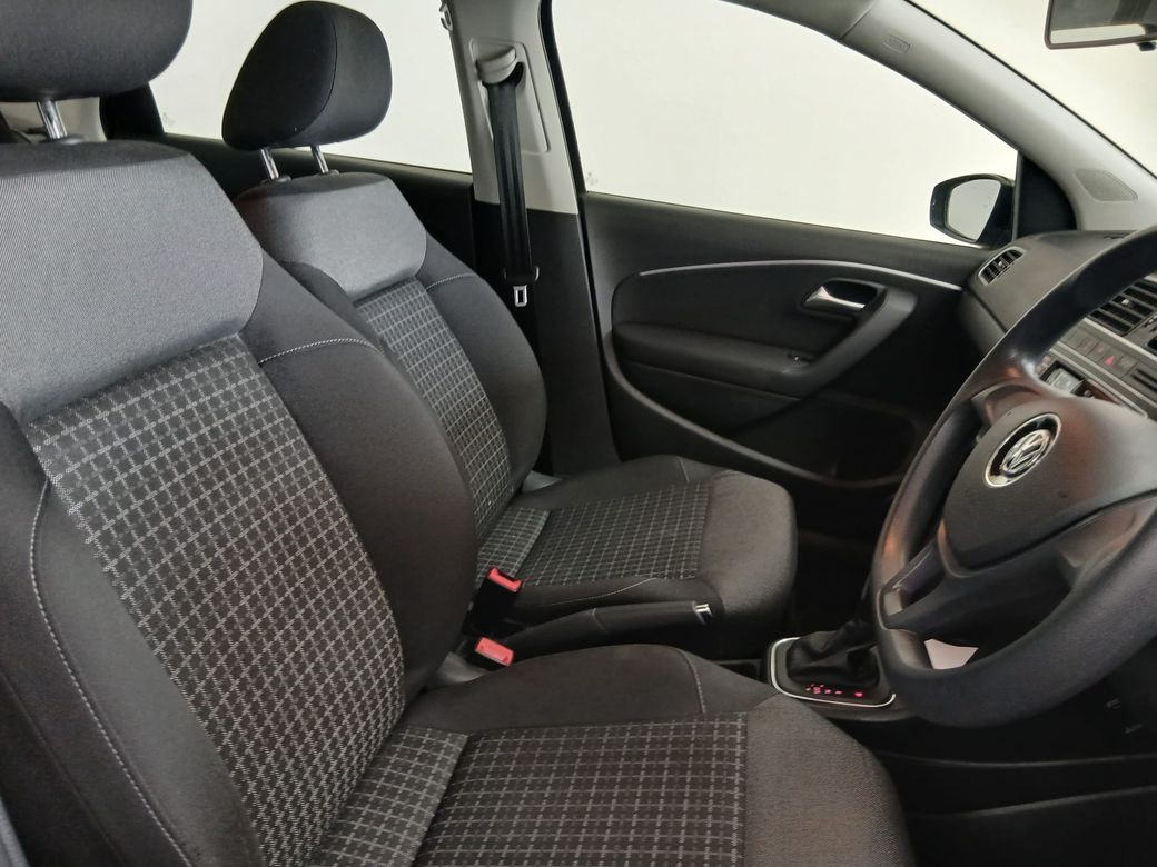 2017 Volkswagen Polo