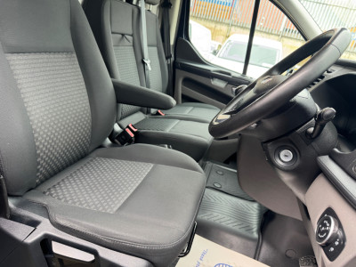 2022 Ford Transit Custom