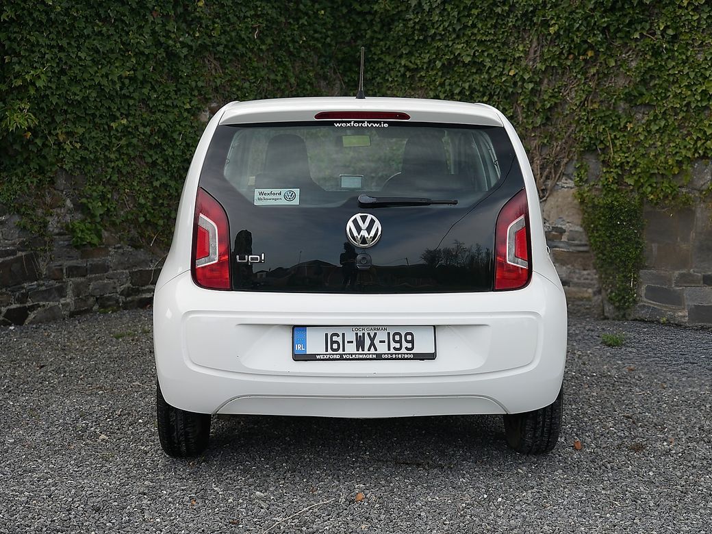 2016 Volkswagen up!
